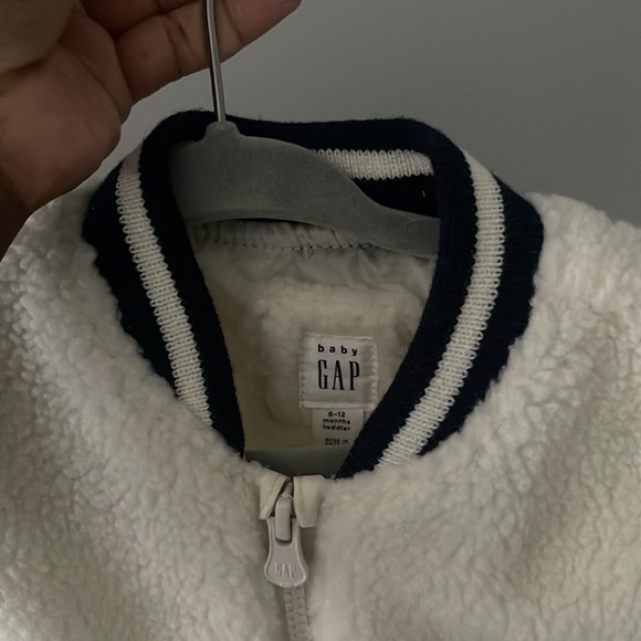 Ivory and Navy Fleece Bomber Jacket-never worn - Picture 3 of 3